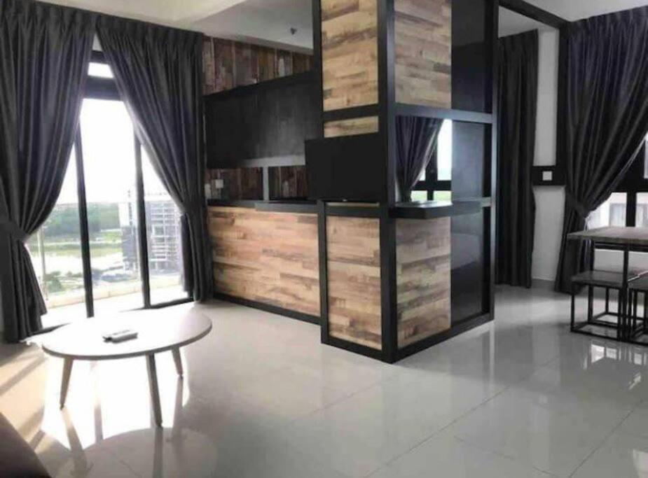 One Team At Iskandar Medini Nusajaya  Exterior foto